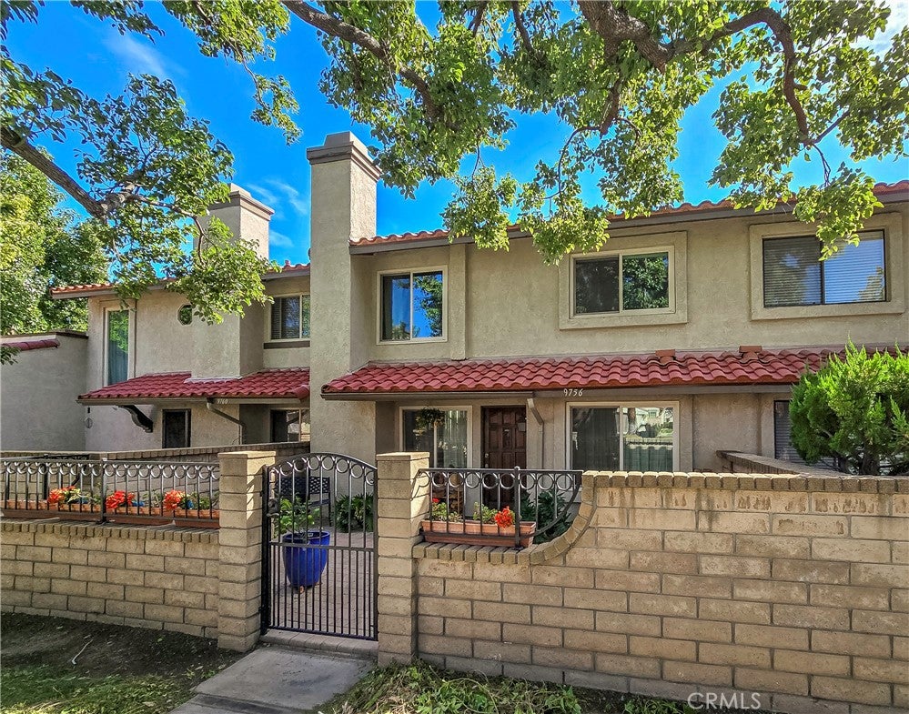 9756 Louise Way