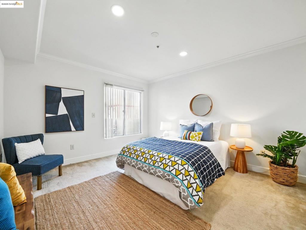 CLINTON - Residential Lease