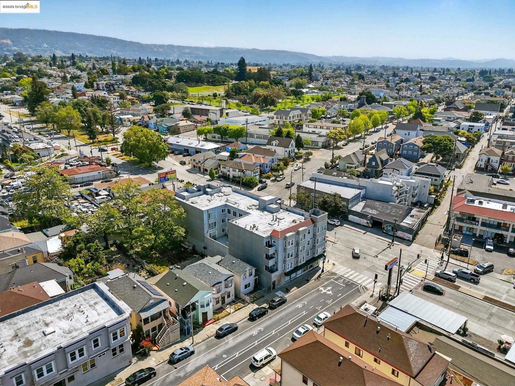 CLINTON - Residential Lease