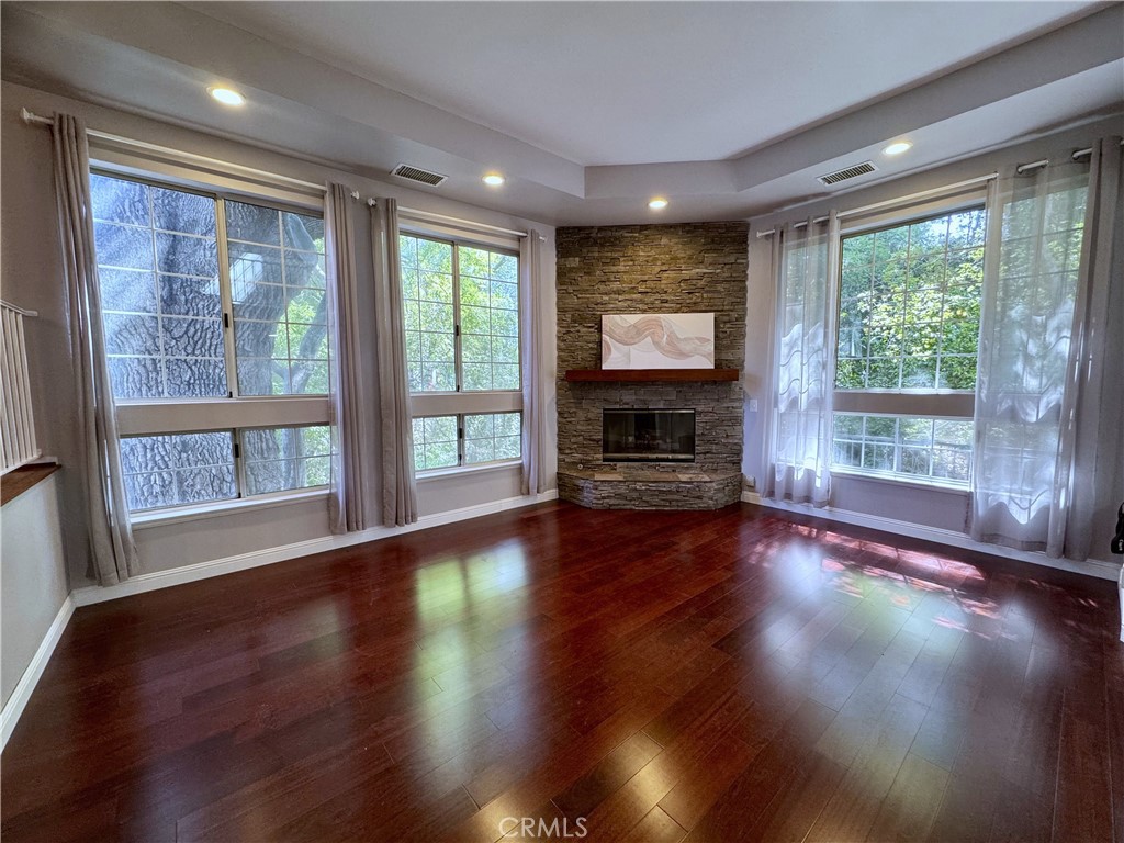 23163 Mulholland Drive
