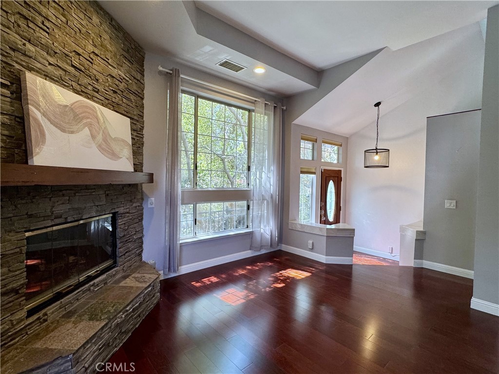 23163 Mulholland Drive