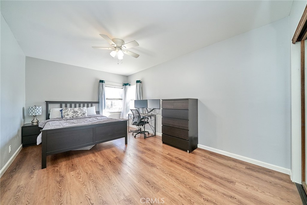 Lakewood Park/North of Del Amo (LND) - Residential