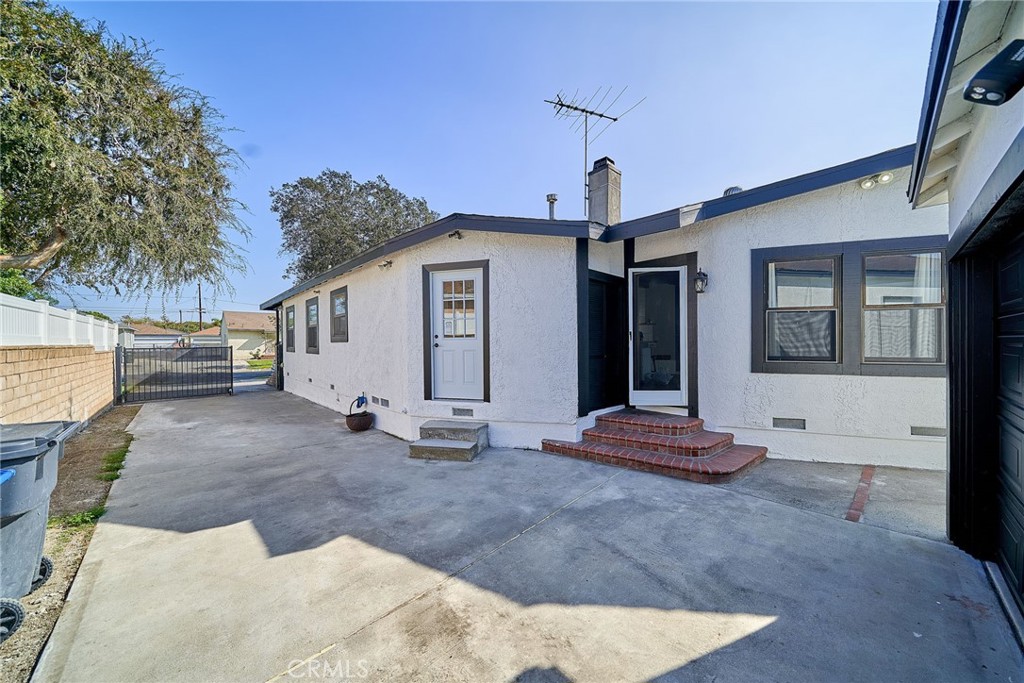 Lakewood Park/North of Del Amo (LND) - Residential