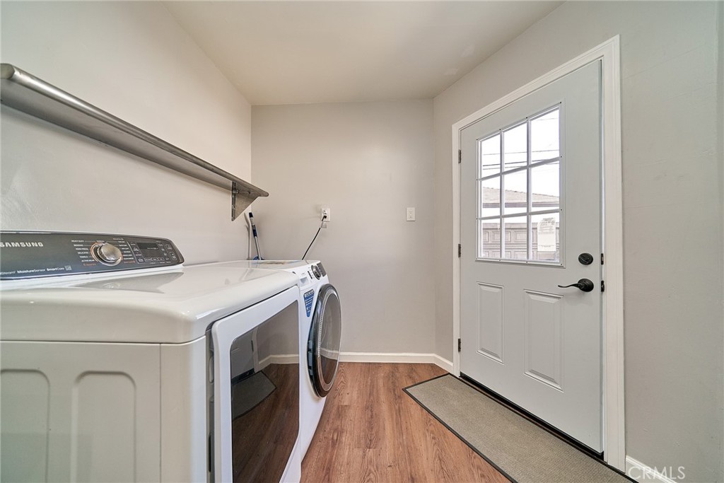 Lakewood Park/North of Del Amo (LND) - Residential