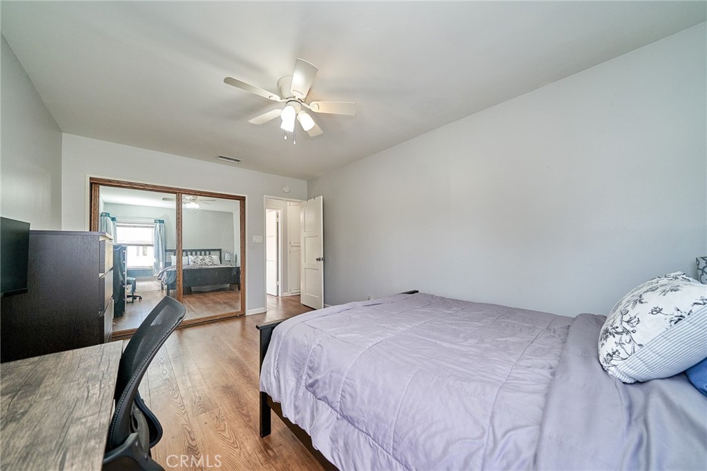 Lakewood Park/North of Del Amo (LND) - Residential