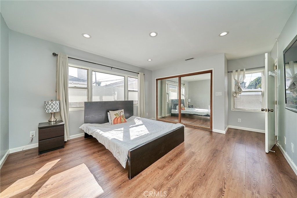 Lakewood Park/North of Del Amo (LND) - Residential