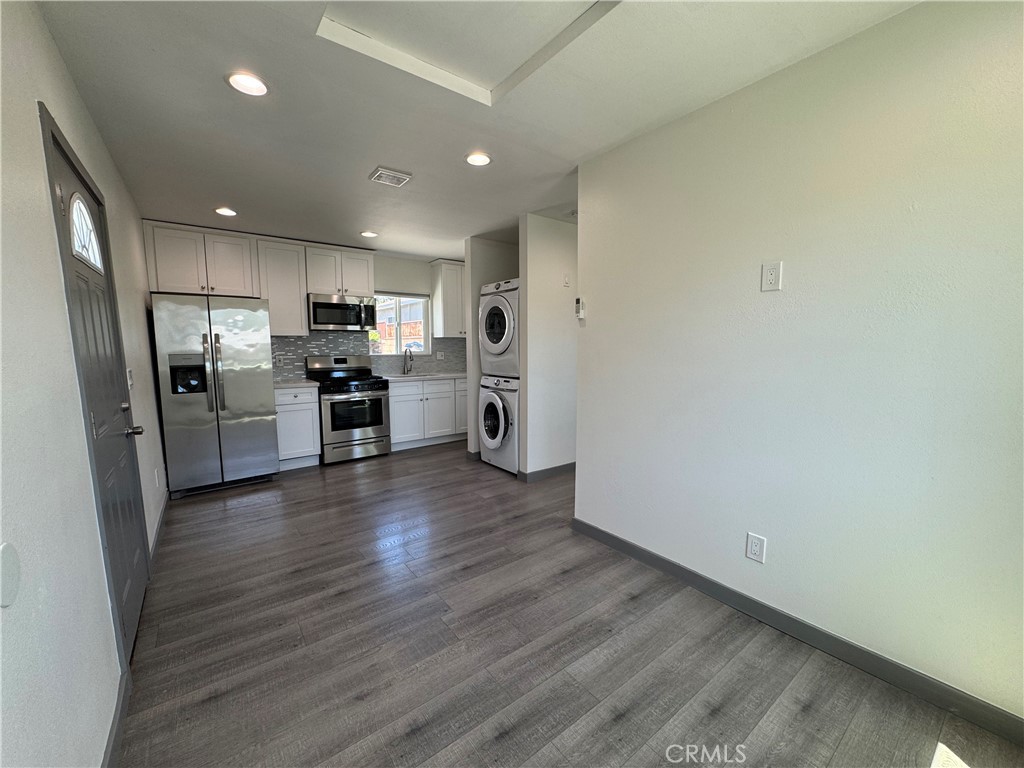 **FOR LEASE** NEWLY BUILT | MODERN FINISHES**
Welcome to YOUR new dream home! Located in the heart of Sylmar in a highly sought after pocket, THIS IS ONE TO KEEP YOUR EYE ON! Upon arrival you will not only find that the home situated on a quiet street, but also in close proximity to local amenities, attractions, and much much more. Walking through your private entrance way you will find yourself in front yard; perfect for enjoying the perfect Sylmar sunshine, a nice read, etc. Upon arrival of the front door you will walk into your spacious, open floor plan living/dining room area fitted with hardwood floors, recessed lighting, and abundant natural lighting. Making your way into the kitchen area complimented with new stainless steel appliances, soft close cabinetry, and modern/updated countertops and backsplashes. Directly adjacent you will find your new wash/dryer setup with perfect connivence to your adjacent bedroom. Your primary bedroom is spacious, and fitted with its own direct bathroom complimented with a high end shower, oversized vanity, spacious mirror, and much much more. This home also includes its own spacious backyard, unique to the area! YOU WILL NOT FIND THIS ANYWHERE ELSE! HURRY, THIS WILL NOT LAST LONG! CALL ANTHONY AT (818) 620-1637 TO SCHEDULE A SHOWING TODAY!