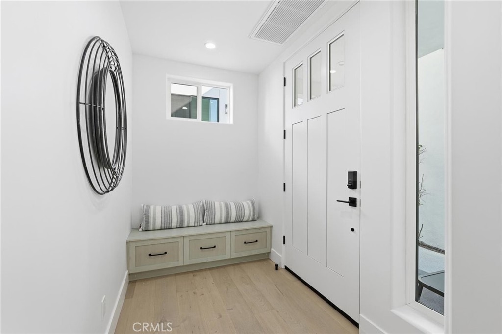 617 N Irena Avenue B