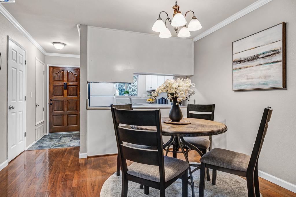 SHADOW CREEK - Residential