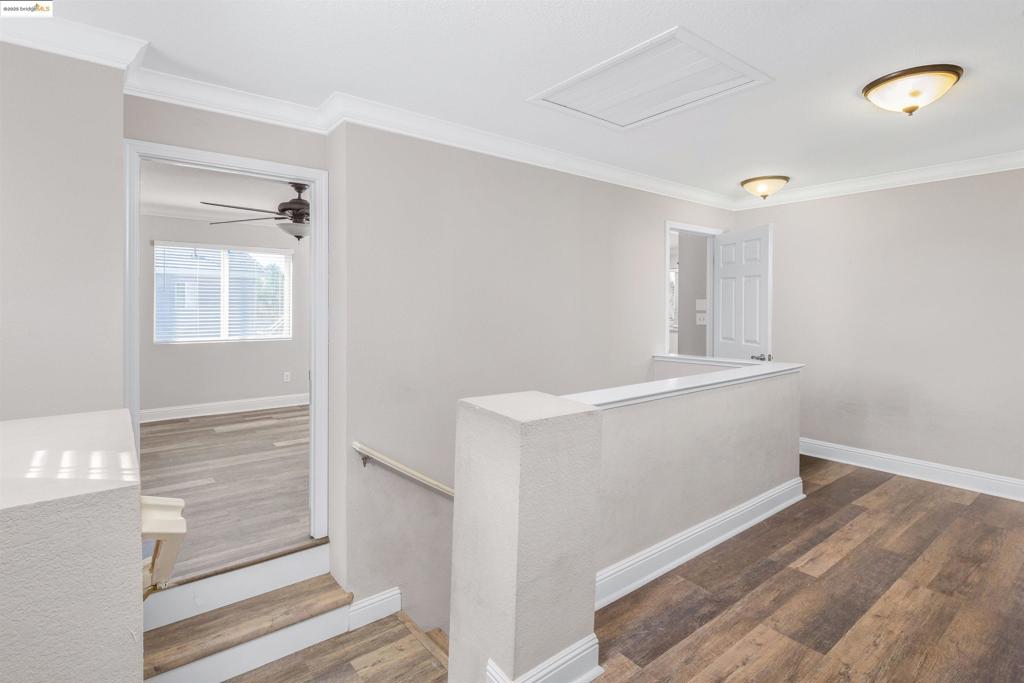 DISCOVERY  BAY - Residential