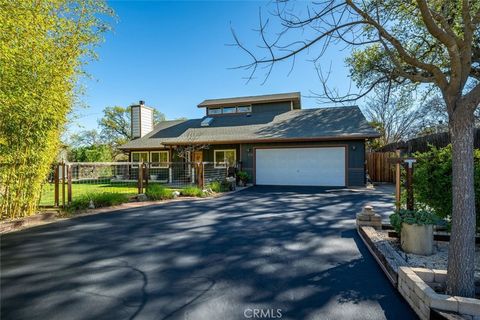 Photo of 235 Gaucho Court, Templeton, CA 93465 (MLS # SC26039756)