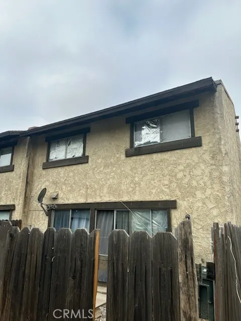 MLS: OC25281025