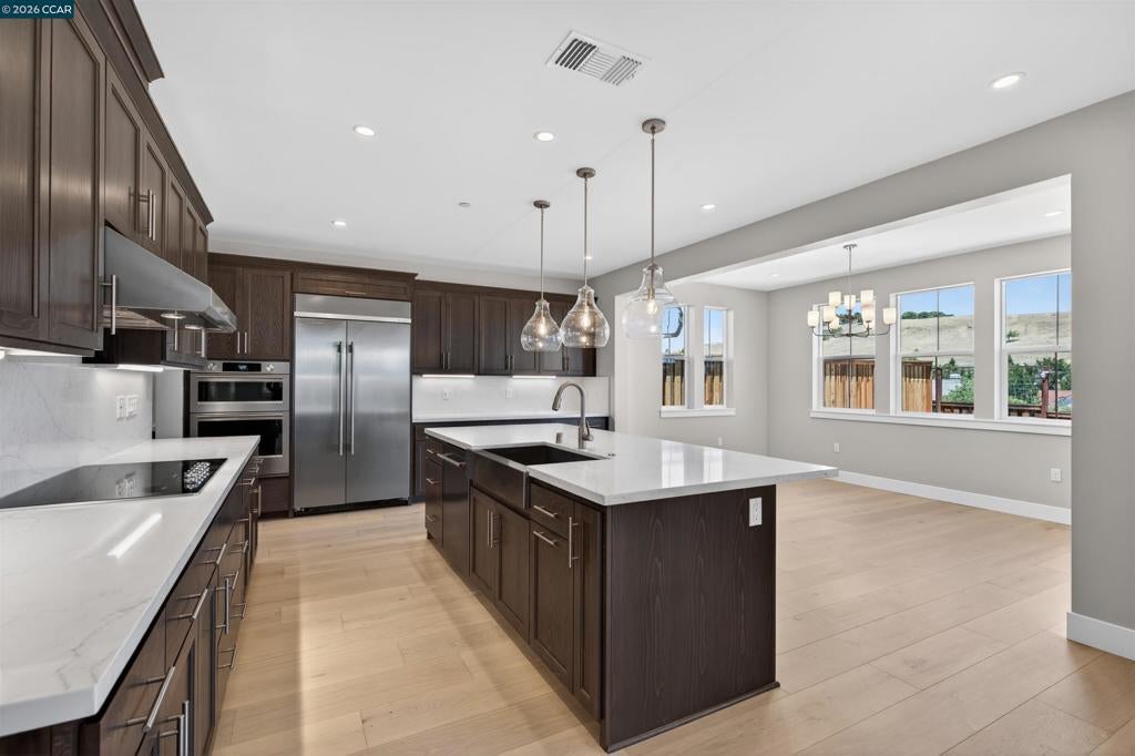 46 Red Barn Court