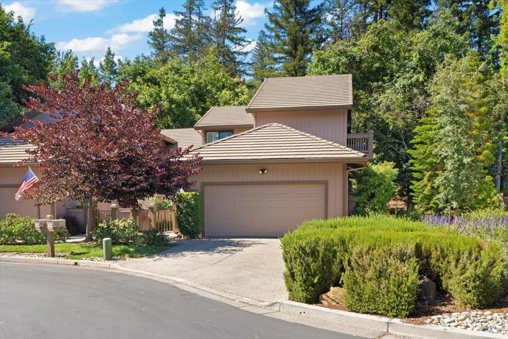 Beautiful home in the prestigious Villas of Almaden offers soaring ceilings and windows, lots of natural light and views of nature and open space. Vaulted ceilings in the living room lead to a formal dining room and large deck with views! Updated throughout and windows bring in tons of natural light! Kitchen with granite counters, tons of storage, top of the line appliances, bar seating. The kitchen and spacious family room adjoin and feature one of the 4 decks. The primary suite is a standalone retreat, w/ fireplace, sitting area and a deck. Large primary bath: double sinks, jetted tub, stall shower, a large walk-in closet, plus additional wall closet. 2 more bedrooms (one with its own deck) guest bath and inside laundry room are all on the upper level. Spacious 2 car garage finished with epoxy floor, Central Vac, AC. Amenities: Clubhousewith billiards two pools, spas, lighted tennis courts and more. Securely gated, stunning well-maintained community. Vacation every day in this picturesque home. Just minutes to freeways and downtown SJ, Los Gatos, Campbell,award winning schools, beautiful golf clubs and a few miles from some of the best hiking, biking and equestrian trails in the bay.
