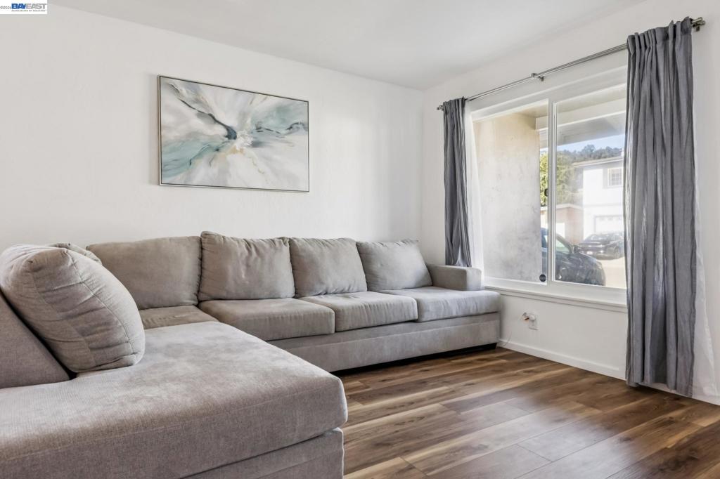 1321 1321 Delwood St