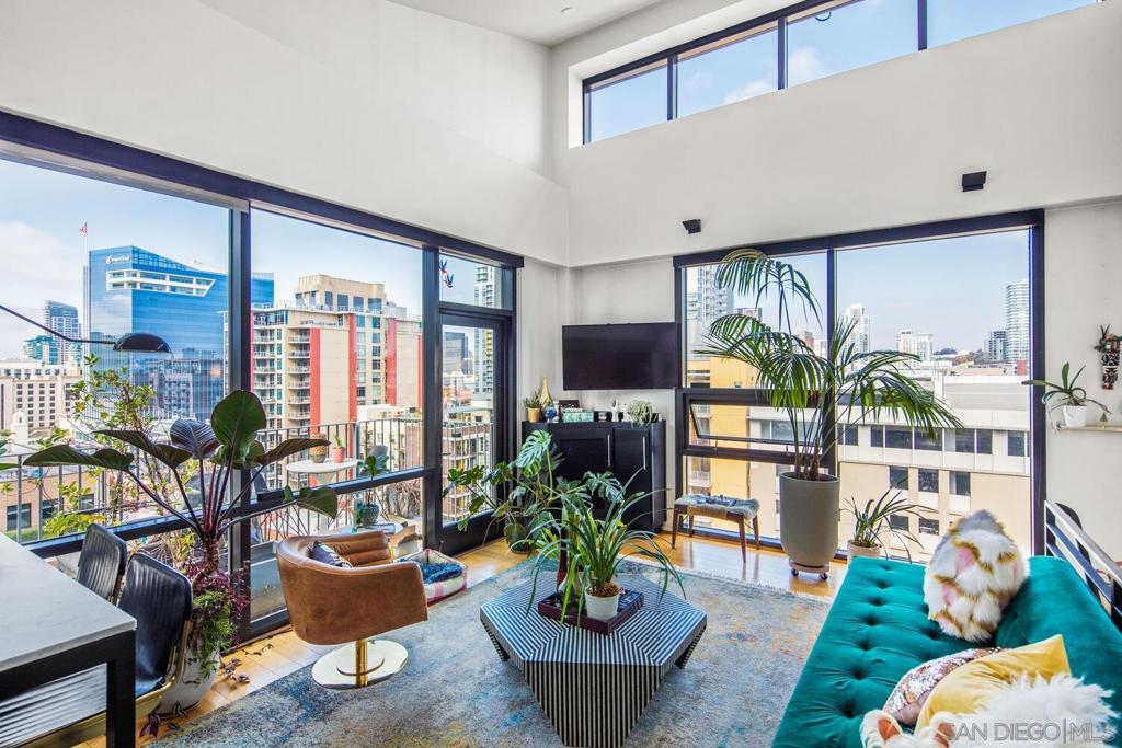 350 11th Ave 1130