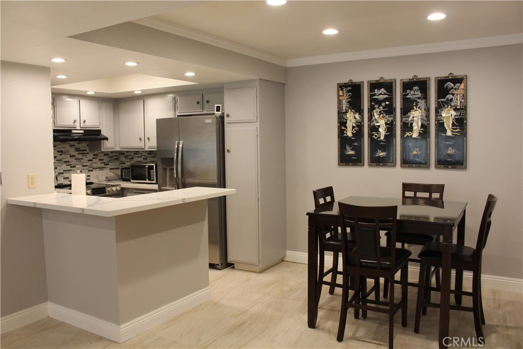 278 N Wilshire Avenue 156