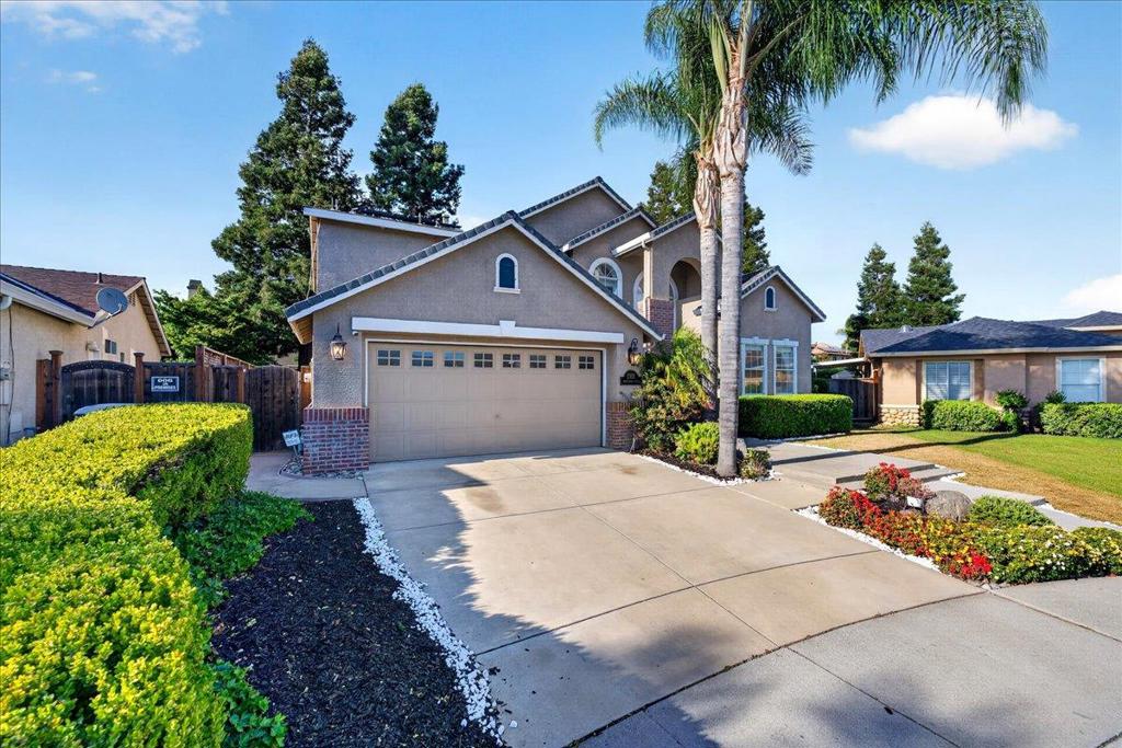 1301 Peregrine Drive