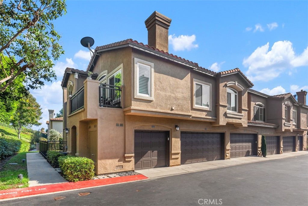 Freshly updated and move-in ready, this beautifully upgraded end-unit townhome in the highly desirable Westridge community offers rare privacy with its perimeter location and wraparound patio overlooking lush greenbelts.
The spacious open floor plan includes 3 bedrooms and 2.5 bathrooms. Living and dining areas feature fresh interior paint, brand-new carpet, wood flooring, plantation shutters, and upgraded lighting. A separate family room showcases a mosaic-accented fireplace, creating a warm and inviting space. The remodeled gourmet kitchen is a true highlight, featuring custom cabinetry, Caesarstone quartz counters, designer backsplash, high-end stainless steel appliances, and upgraded fixtures.
Upstairs, the primary suite offers a spa-inspired bathroom with dual vanities, granite counters, a travertine tub/shower with designer accents, and upgraded lighting and mirrors. Two additional bedrooms provide flexibility for family, guests, or a home office.
The expansive wraparound patio is ideal for entertaining or relaxing outdoors with added privacy and peaceful greenbelt views. Even the garage and interior have been freshly painted, giving the home a clean, move-in ready feel.
Located within walking distance to Canyon Vista Elementary, Wood Canyon trails, and community parks—and just minutes to shopping, dining, and award-winning schools—this home blends comfort, style, and an unbeatable Aliso Viejo location.