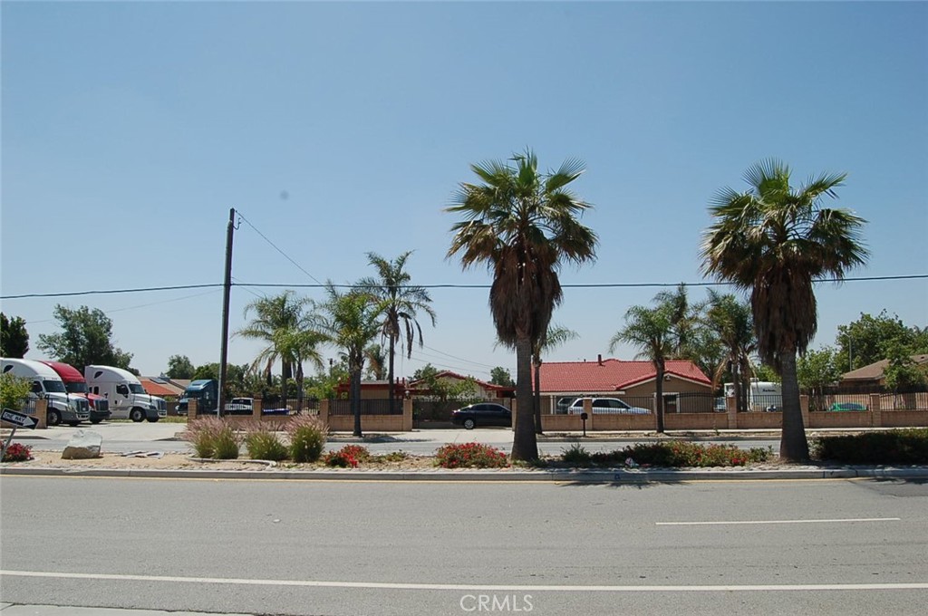 17405 Baseline Avenue