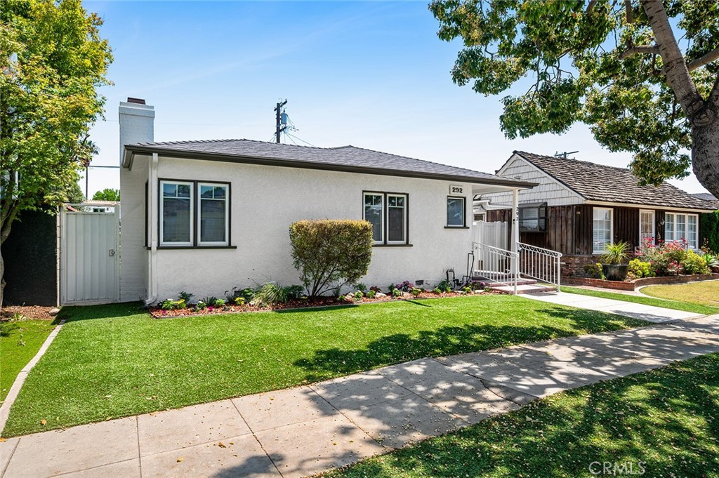 292 Covina Avenue