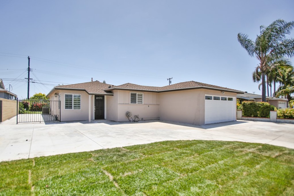 This beautiful house in the heart of Little Saigon which reimagined single-story gem with full uprated over 85K and is in wonderful condition ready for you. Featuring 4 bedrooms, 2 stylishly updated bathrooms and 475sf sunroom. Step inside to be welcome by high rise ceiling, open & island countertop kitchen, new appliances, recessed lighting, laminate flooring, customized blinds, landscaping, paint interior & exterior, very close to ABC Supermarket, just walk 5', good school district, next to Westminster Park, good investment to build ADU & JADU potentially.
