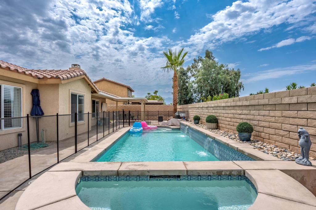 Starlight Dunes - Residential