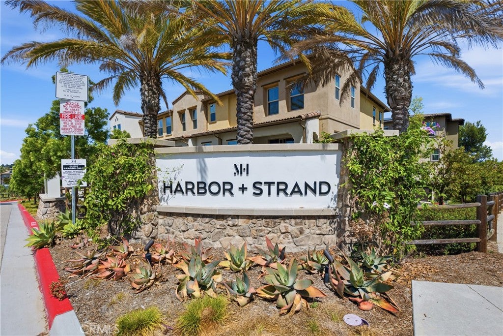 1724 Valley Oak