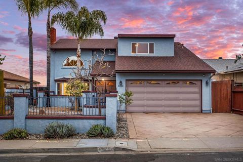 4460 Huggins St San Diego CA 92122