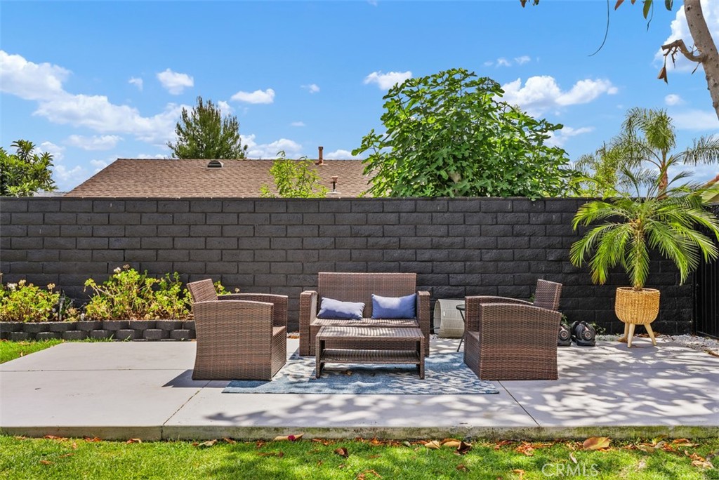 25552 Mackenzie Street, Laguna Hills CA 92653 - Photo 29