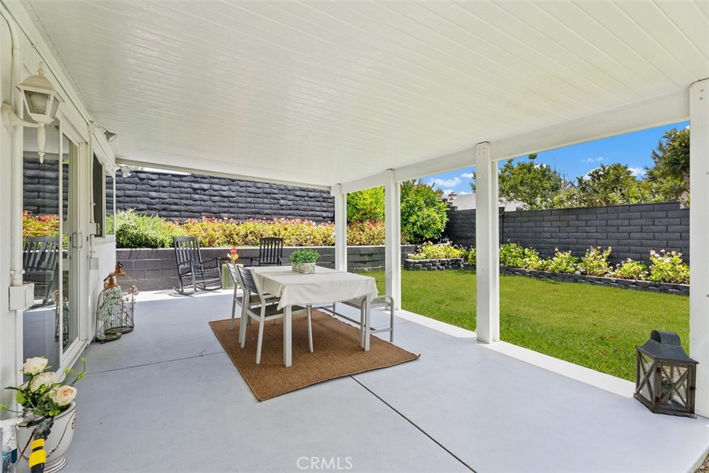 25552 Mackenzie Street, Laguna Hills CA 92653 - Photo 27