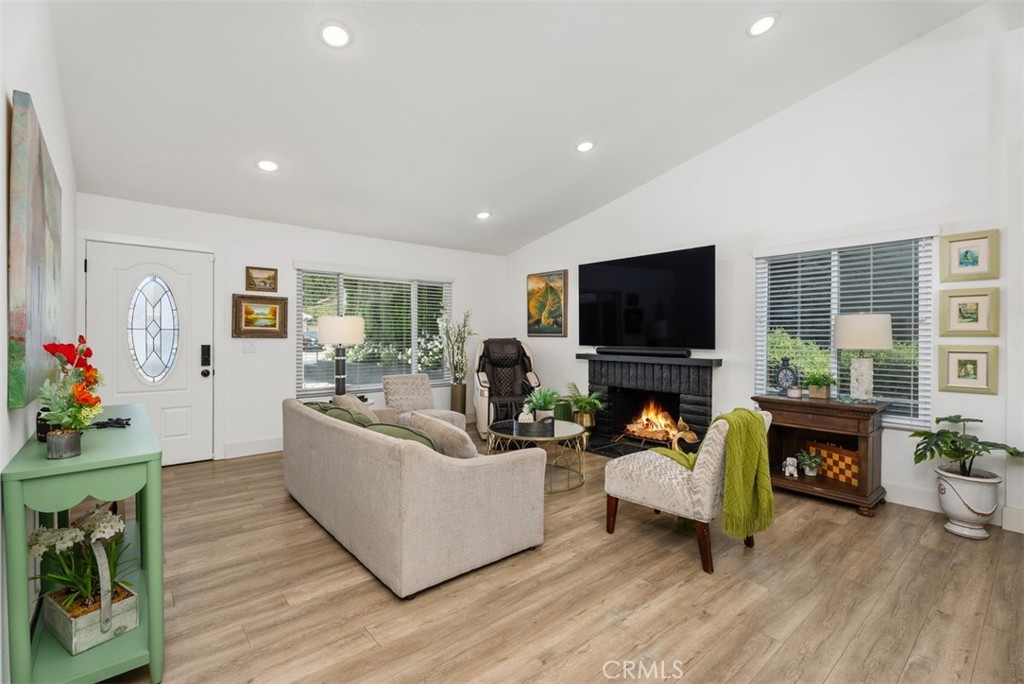 25552 Mackenzie Street, Laguna Hills CA 92653 - Photo 9