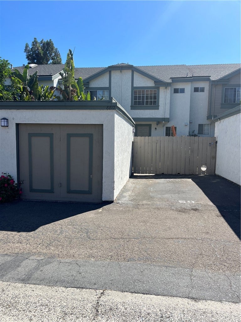 8812 Spring Canyon Drive