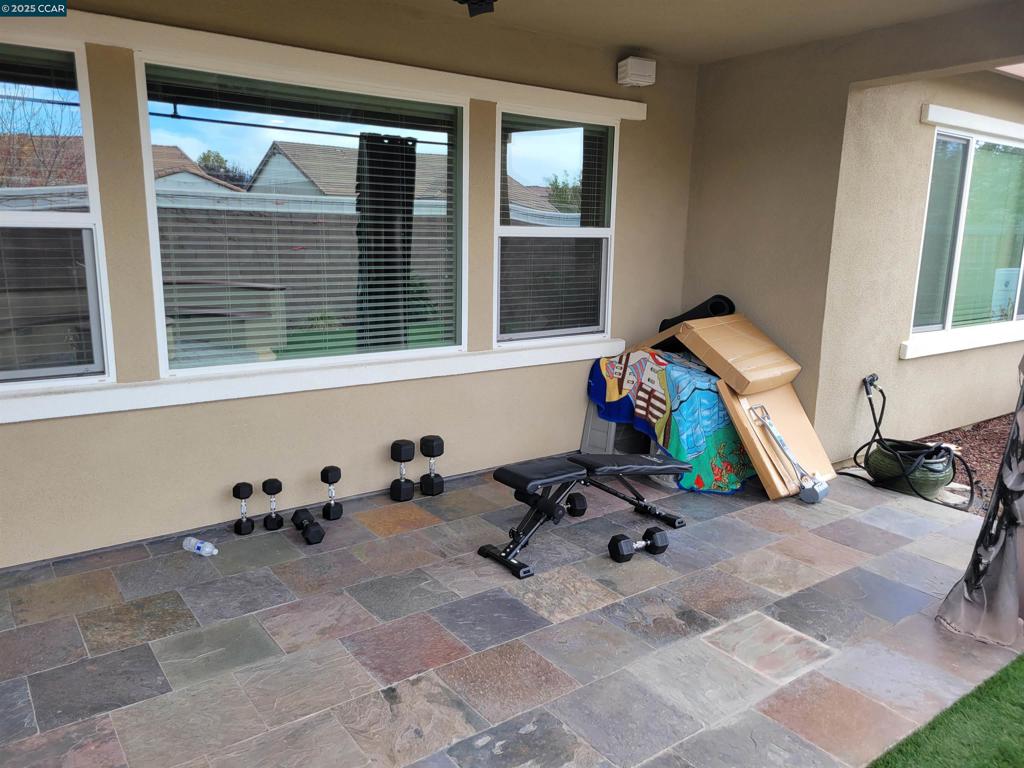 BRENTWOOD - Residential