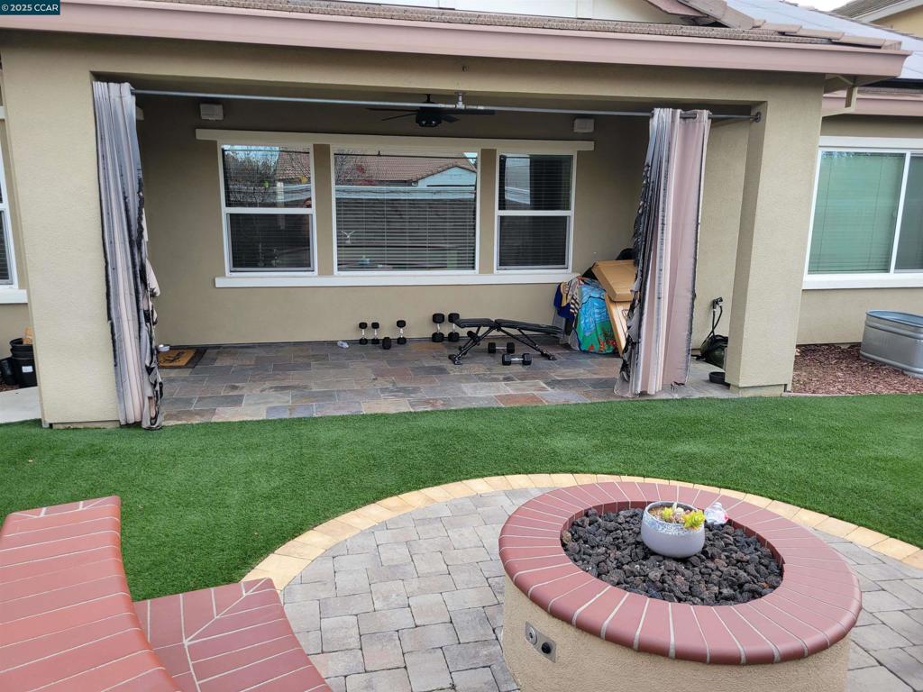 BRENTWOOD - Residential