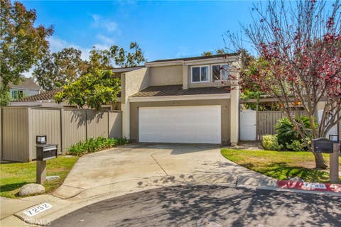 Photo of 7246 Seashark Cir, Huntington Beach, CA 92648 (MLS # OC26090746)