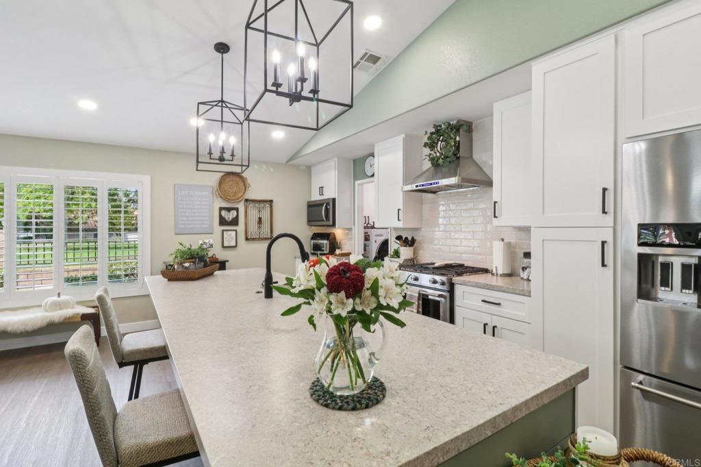 2395 Larkspur Drive