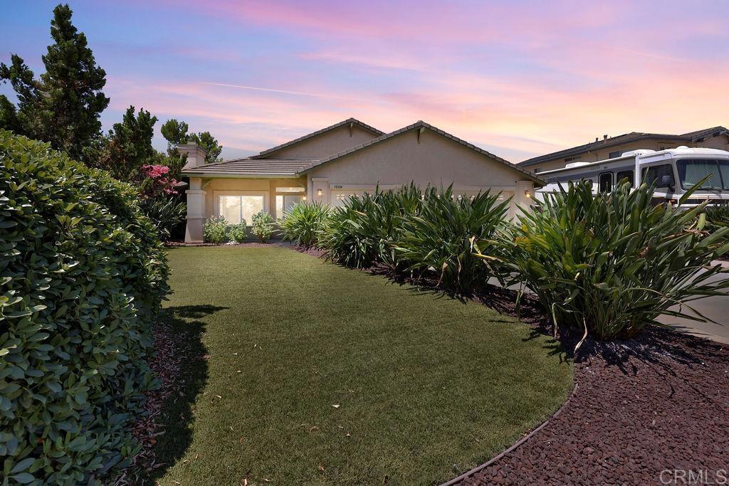 10104 Pinery Grove