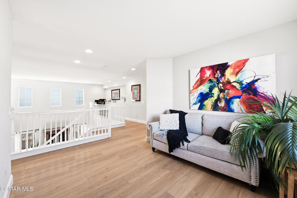 Crossroads (on Cochran)-421 - 1004672 - Residential