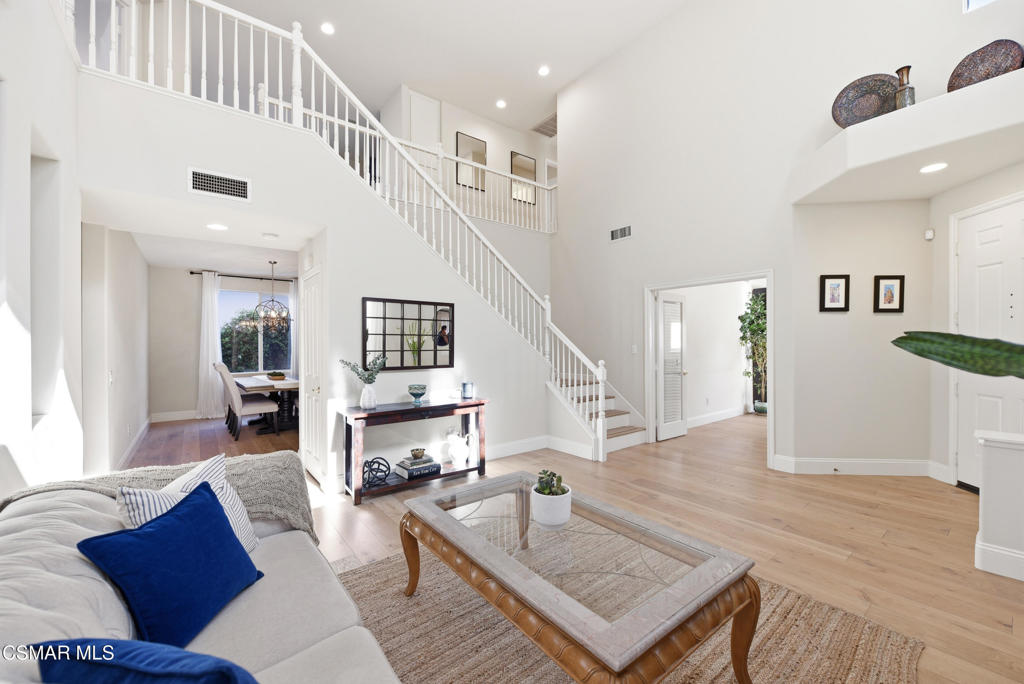 Crossroads (on Cochran)-421 - 1004672 - Residential