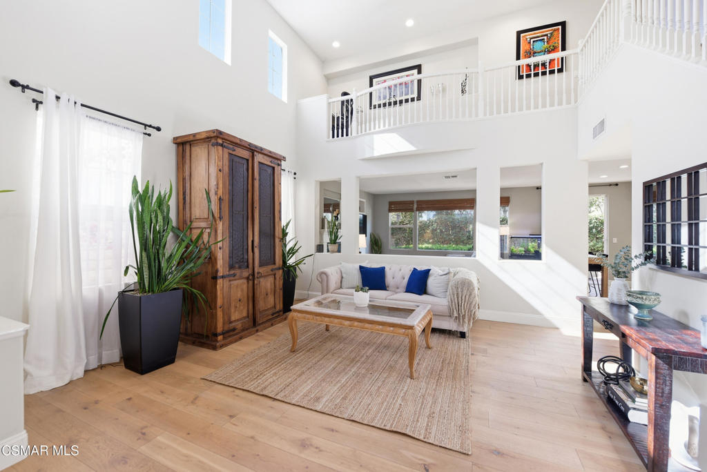 Crossroads (on Cochran)-421 - 1004672 - Residential