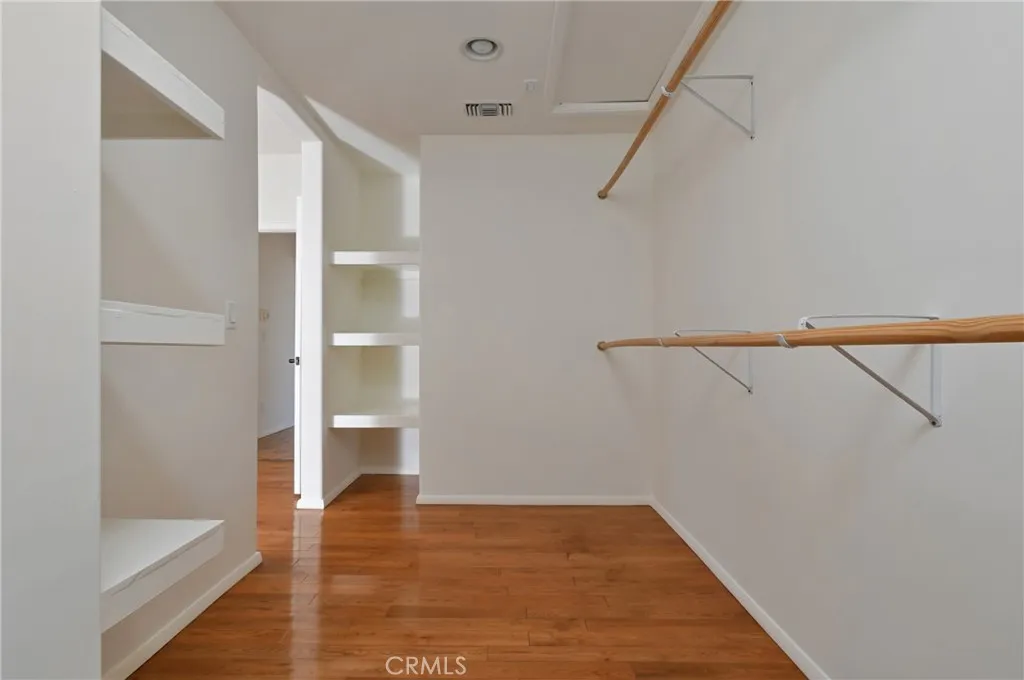 Culver City, California 90232, United States, 4 Bedrooms Bedrooms, ,4 BathroomsBathrooms,Residential,Active,181225