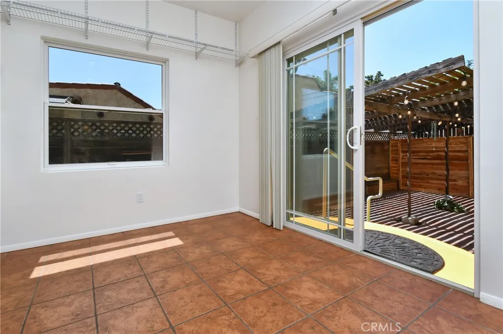 Culver City, California 90232, United States, 4 Bedrooms Bedrooms, ,4 BathroomsBathrooms,Residential,Active,181225