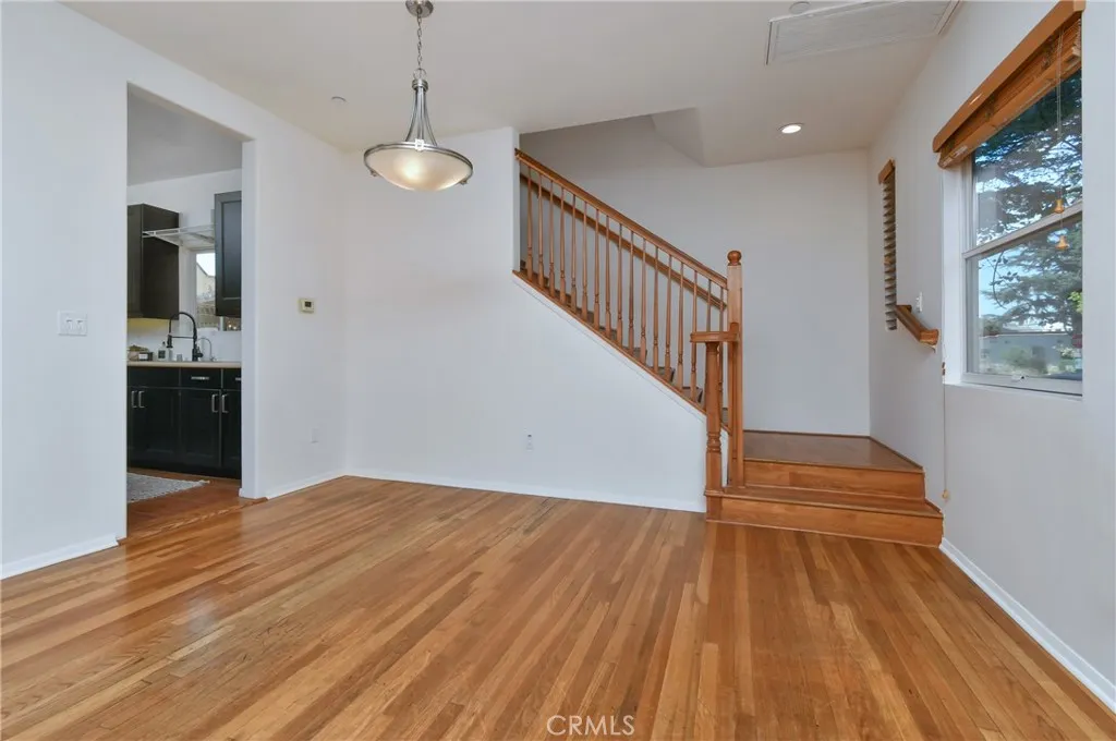 Culver City, California 90232, United States, 4 Bedrooms Bedrooms, ,4 BathroomsBathrooms,Residential,Active,181225