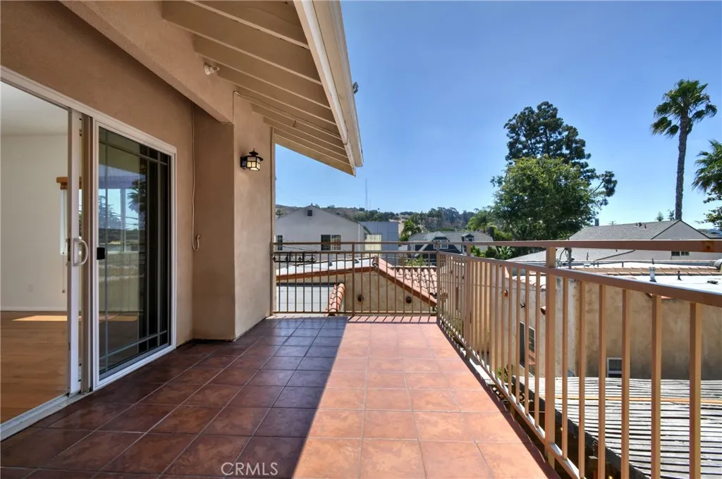 Culver City, California 90232, United States, 4 Bedrooms Bedrooms, ,4 BathroomsBathrooms,Residential,Active,181225