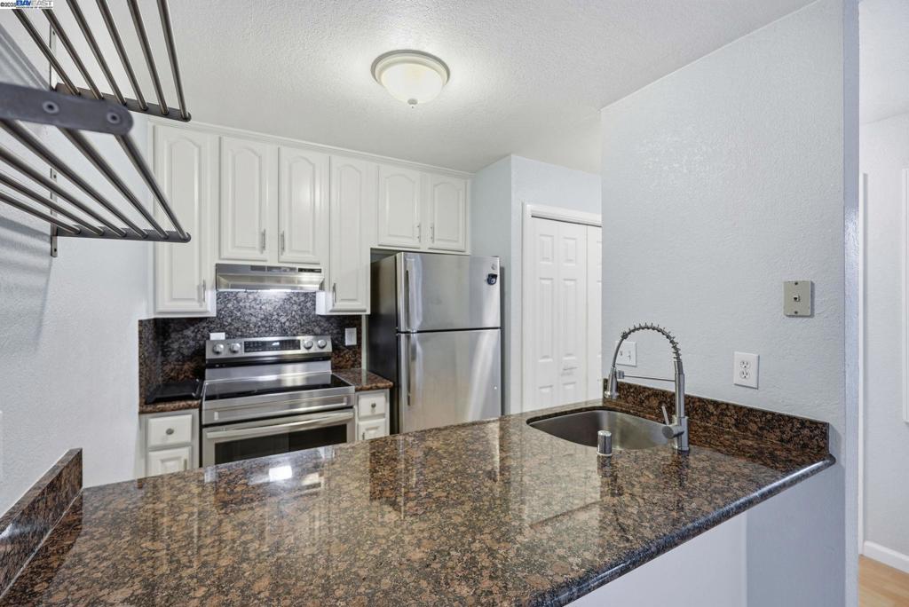 GARIN HEIGHTS - Residential