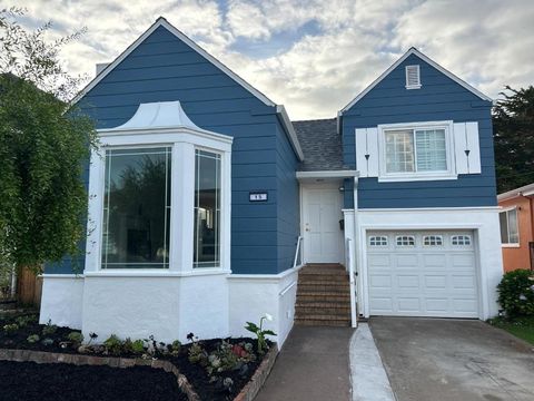 Photo of 15 Cliffside Drive, Daly City, CA 94015 (MLS # ML82025642) Photo of 15 Cliffside Drive, Daly City, CA 94015 (MLS # ML82025642)