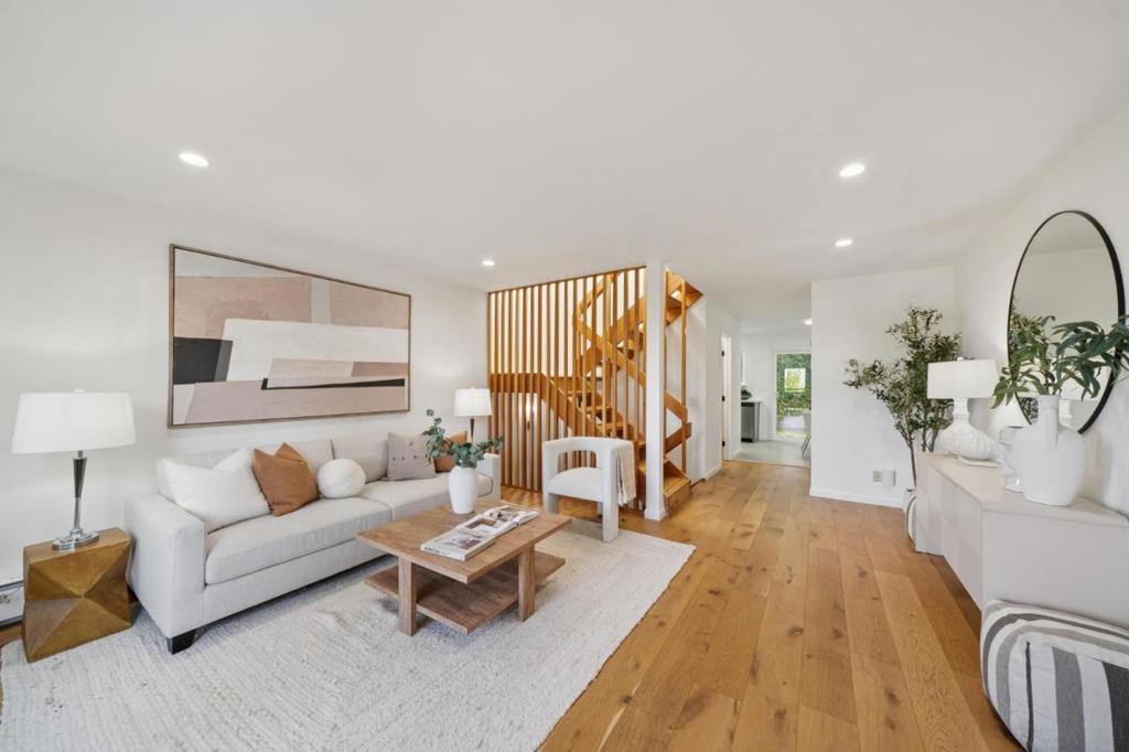 4028 Farm Hill Boulevard 5, Redwood City CA 94061