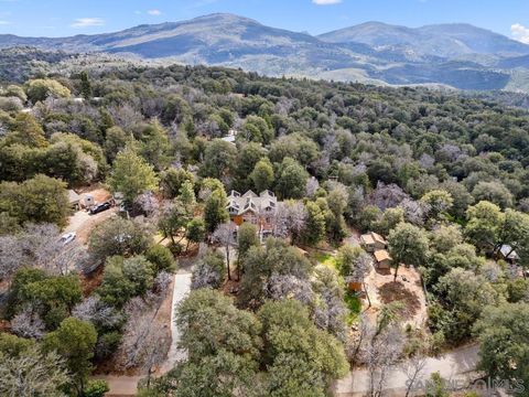 3217 Pera Alta Julian CA 92036