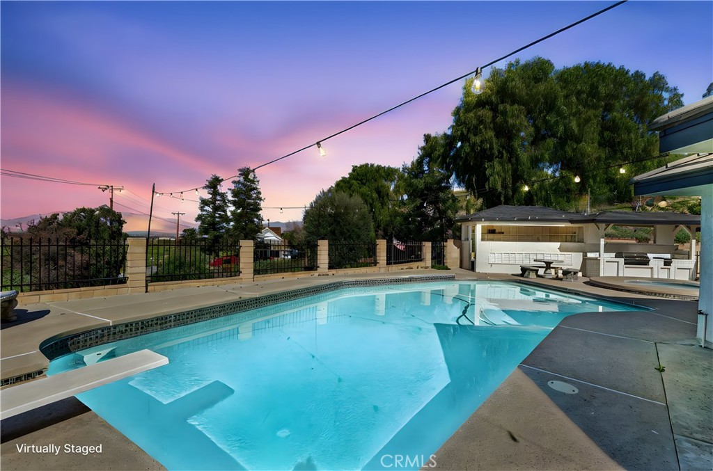 11891 San Timoteo Canyon